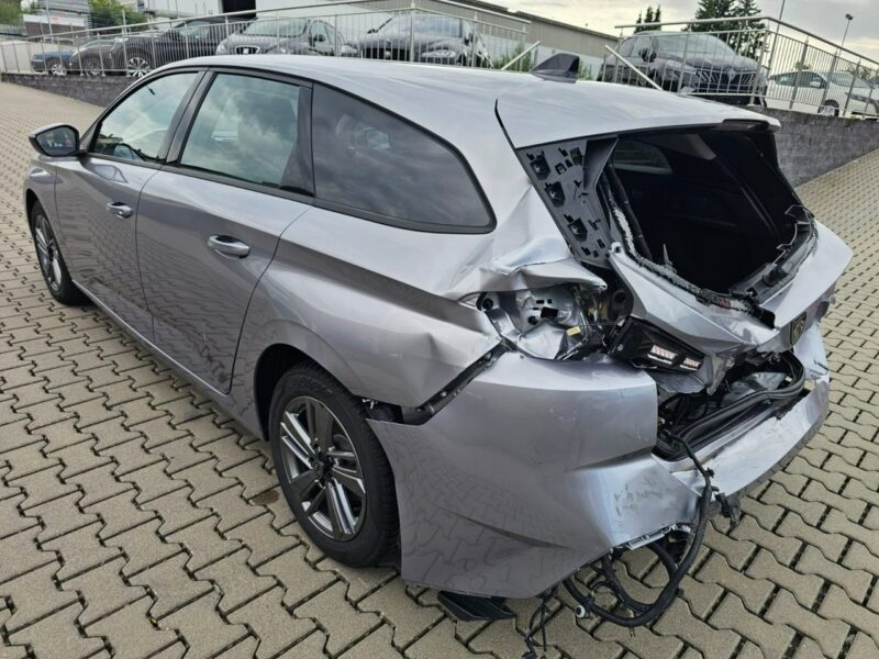 Peugeot 308 Peugeot 308 Bogate wyposażenie Model 2025 T9 (2014-2021)