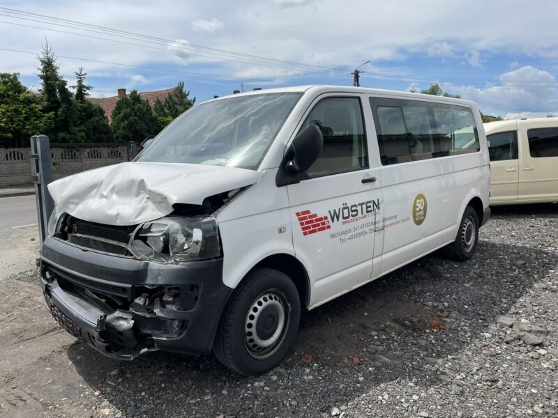 Volkswagen Transporter Volkswagen Transporter Long 2.0-140KM 9-osobowy Model 2015 T5