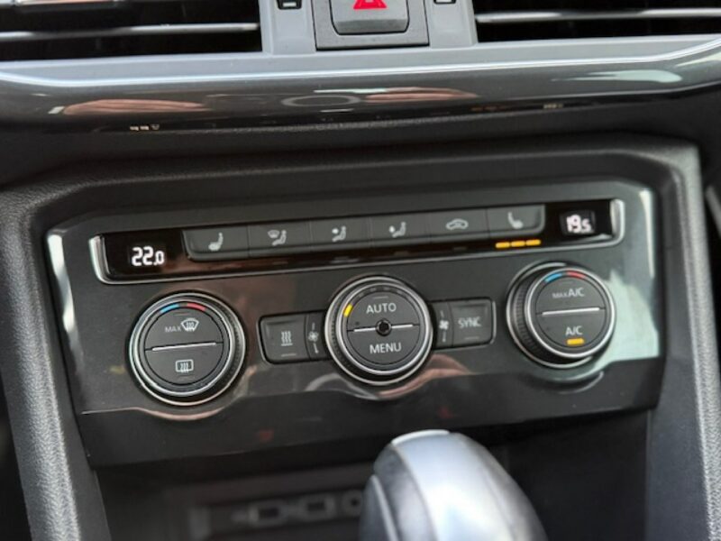 Seat Tarraco AWD, 190PS, 4xKAMERA, XCELLENCE, DSG, GWARANCJA! Brak wersji