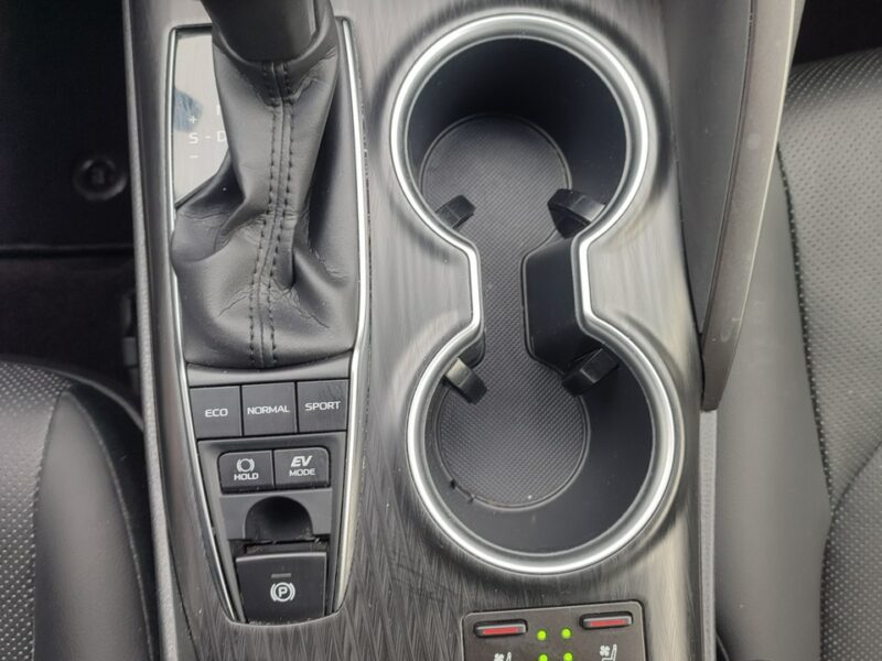Toyota Camry EXECUTIVE VIP salon RP F 23% bezwypadkowa Gwarancja IX (2018-)