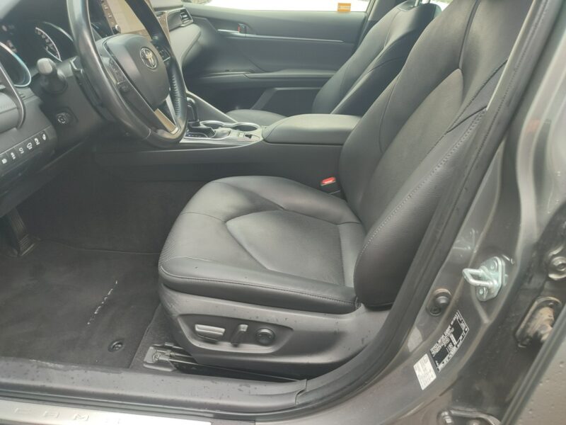 Toyota Camry EXECUTIVE VIP salon RP F 23% bezwypadkowa Gwarancja IX (2018-)