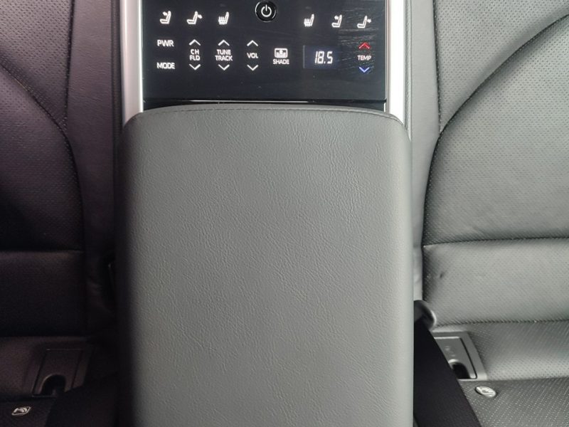 Toyota Camry EXECUTIVE VIP salon RP F 23% bezwypadkowa Gwarancja IX (2018-)