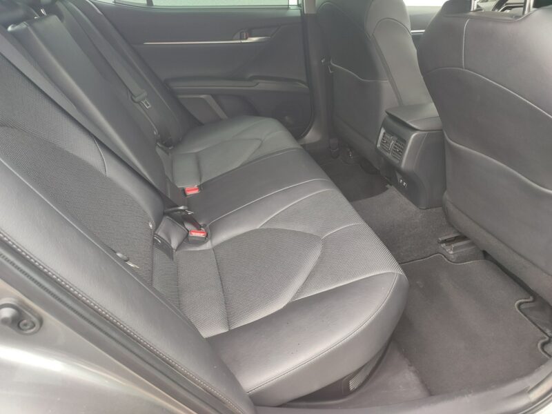 Toyota Camry EXECUTIVE VIP salon RP F 23% bezwypadkowa Gwarancja IX (2018-)
