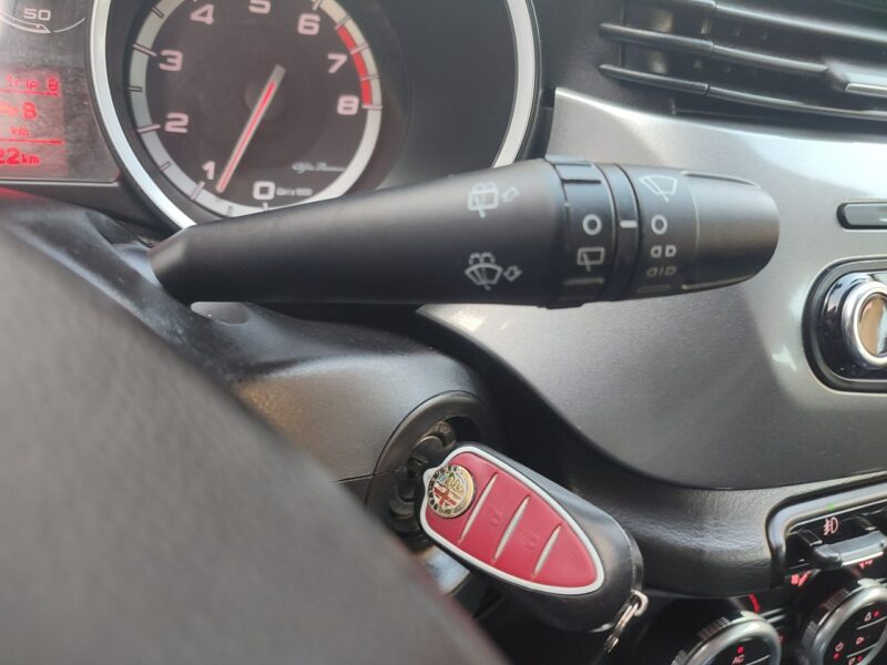 Alfa Romeo Giulietta GAZ salon RP zadbana serwis Gwarancja