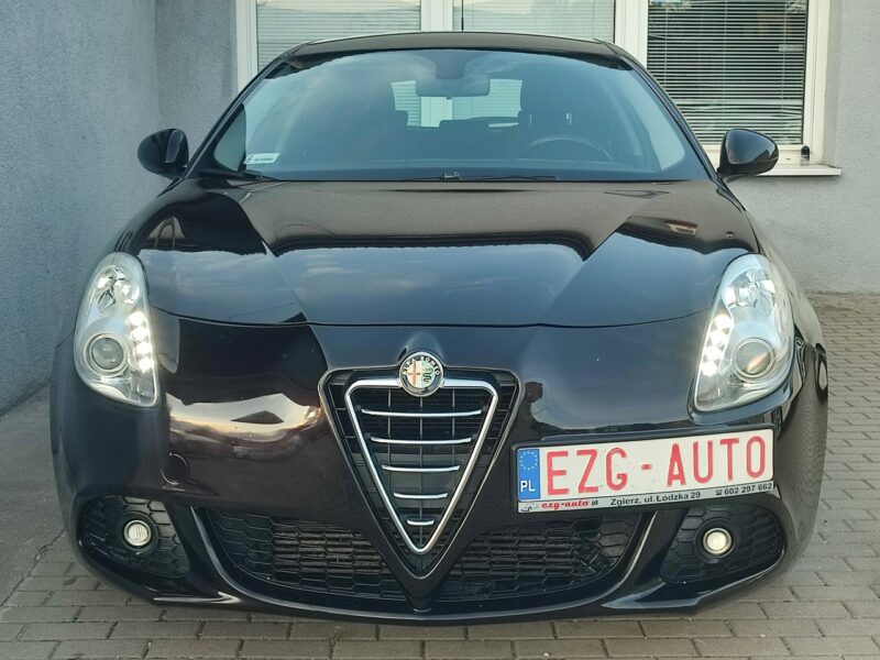 Alfa Romeo Giulietta GAZ salon RP zadbana serwis Gwarancja