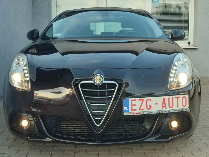 Alfa Romeo Giulietta GAZ salon RP zadbana serwis Gwarancja