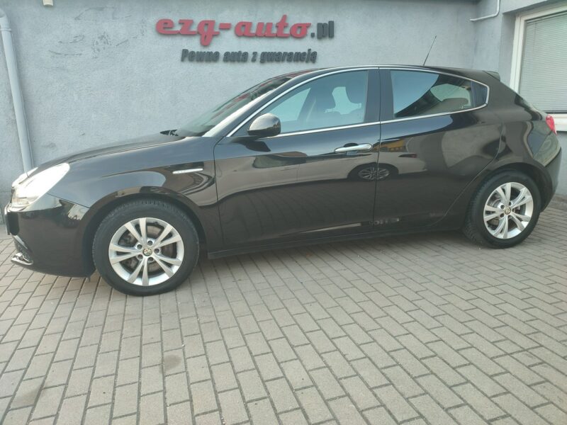 Alfa Romeo Giulietta GAZ salon RP zadbana serwis Gwarancja