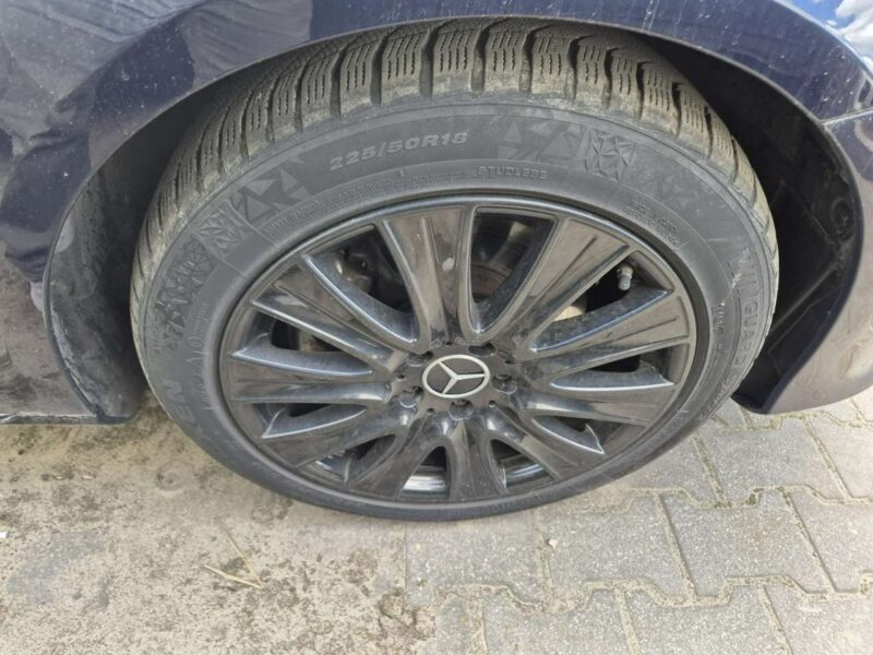 Mercedes E 220 W213 (2016-)