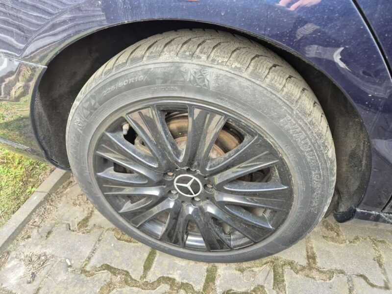 Mercedes E 220 W213 (2016-)