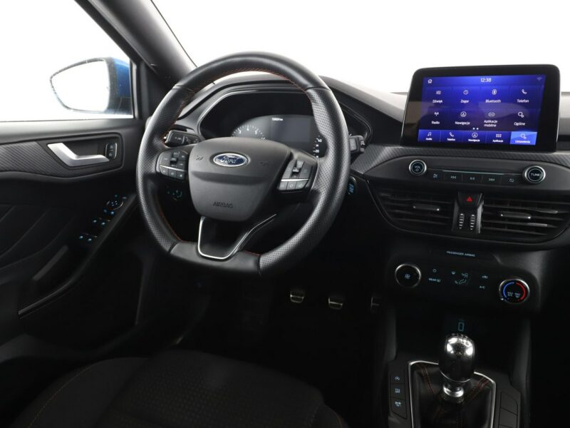 Ford Focus ST-Line Navi Kamera cofania automatyczna klimatyzacja Bluetooth Mk4 (2018-)