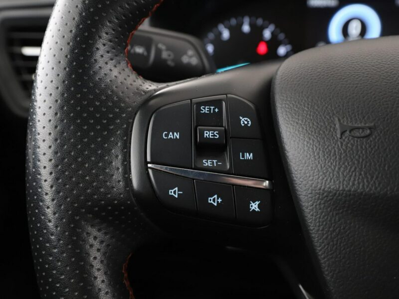 Ford Focus ST-Line Navi Kamera cofania automatyczna klimatyzacja Bluetooth Mk4 (2018-)