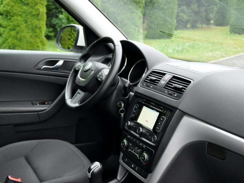 Škoda Yeti 2.0TDI(170KM)*4x4*Xenon*Navi*Panorama*Klimatronik*Reling*Welur*Alu17" I (2009-)