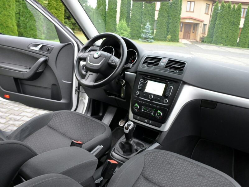 Škoda Yeti 2.0TDI(170KM)*4x4*Xenon*Navi*Panorama*Klimatronik*Reling*Welur*Alu17" I (2009-)