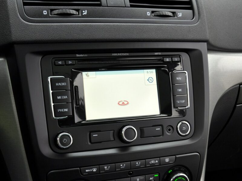 Škoda Yeti 2.0TDI(170KM)*4x4*Xenon*Navi*Panorama*Klimatronik*Reling*Welur*Alu17" I (2009-)