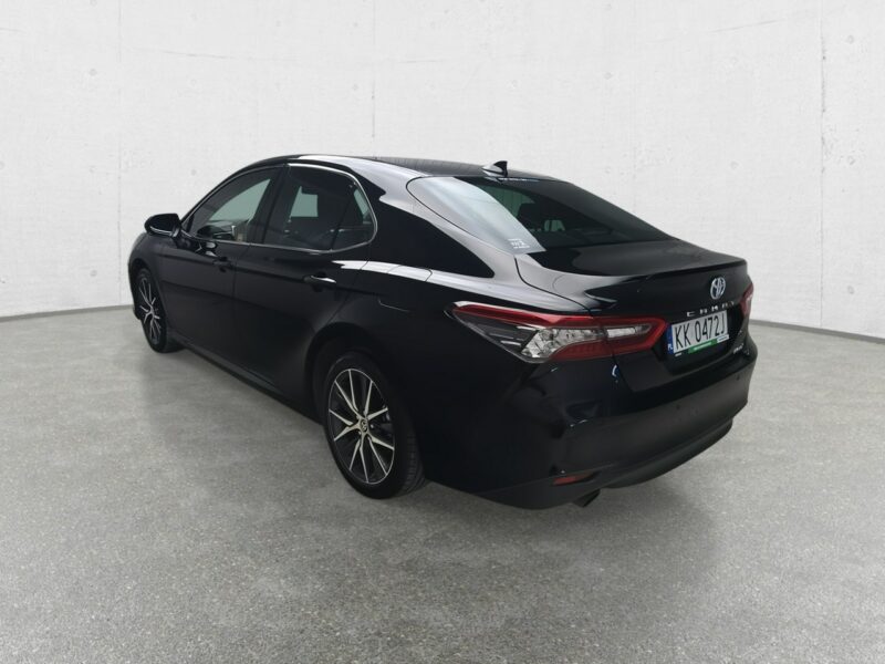 Toyota Camry IX (2018-)
