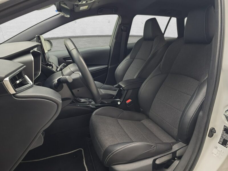 Toyota Corolla Seria E16 (2012-)