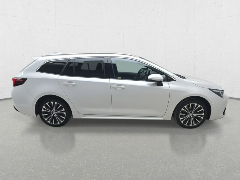 Toyota Corolla Seria E16 (2012-)