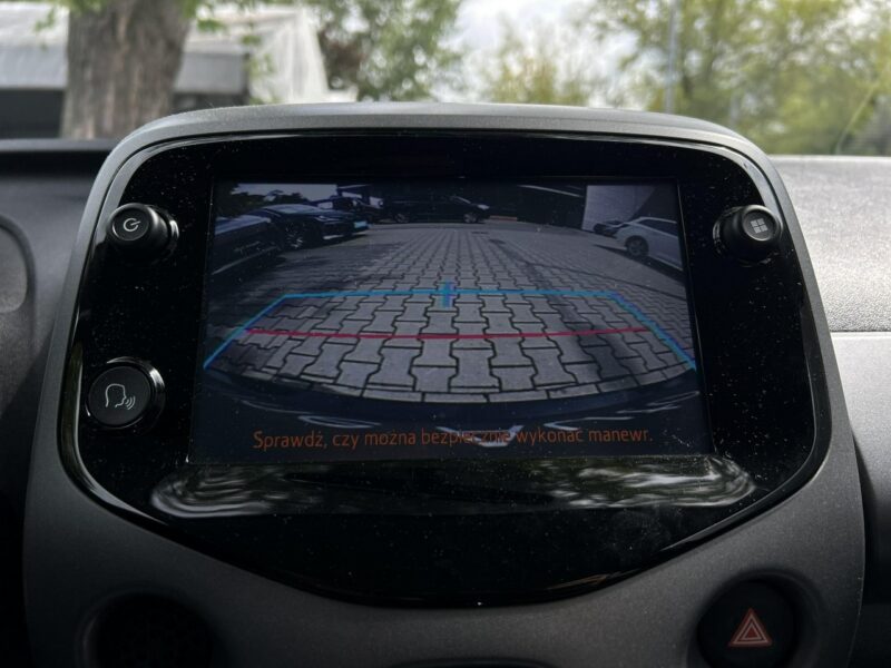 Toyota Aygo 1.0 VVTi 72KM X-PLAY TECH STYLE, salon Polska, gwarancja, II (2014-)