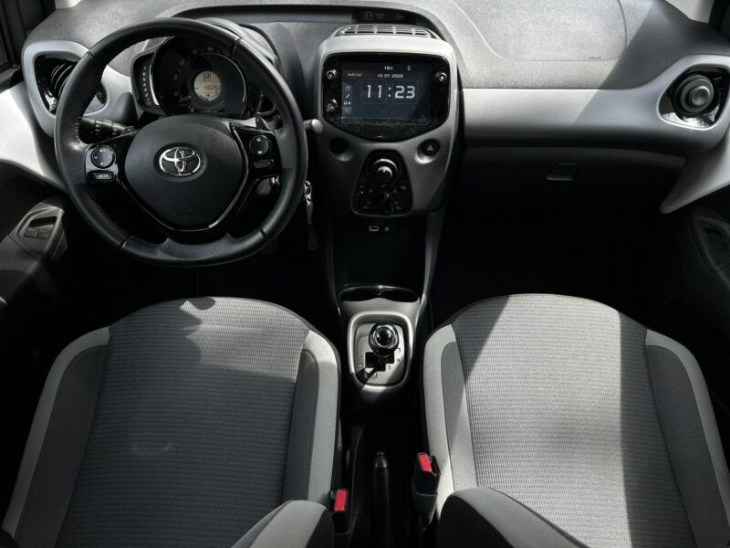 Toyota Aygo 1.0 VVTi 72KM X-PLAY TECH STYLE, salon Polska, gwarancja, II (2014-)