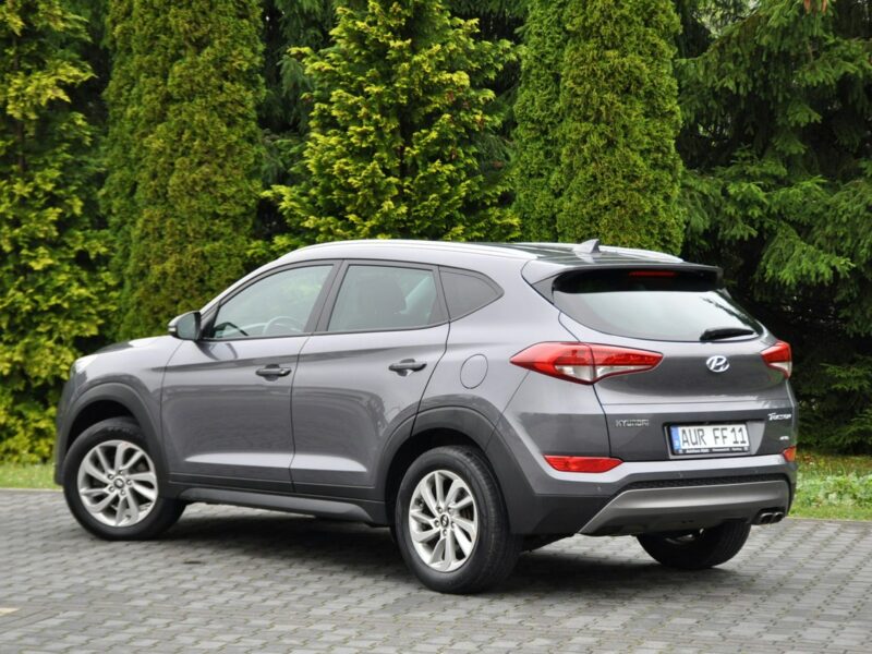 Hyundai Tucson 2.0CRDi(136KM)*4WD*Led*Navi*Kamera*Grzana Kierowni*Welur*Reling*Alu17" III (2015-2020)