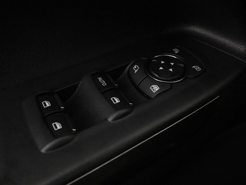 Ford EcoSport navi klimatyzacja czujniki parkowania grzane fotele kierownica i szyba II (2013-)