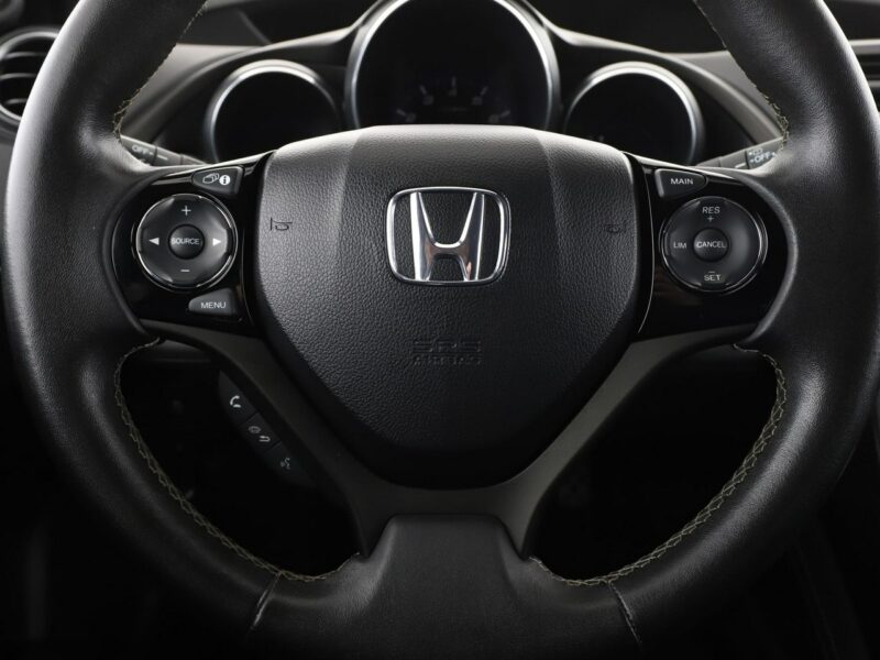 Honda Civic klima auto kamera cofania grzane fotele ADAS IX (2011-)