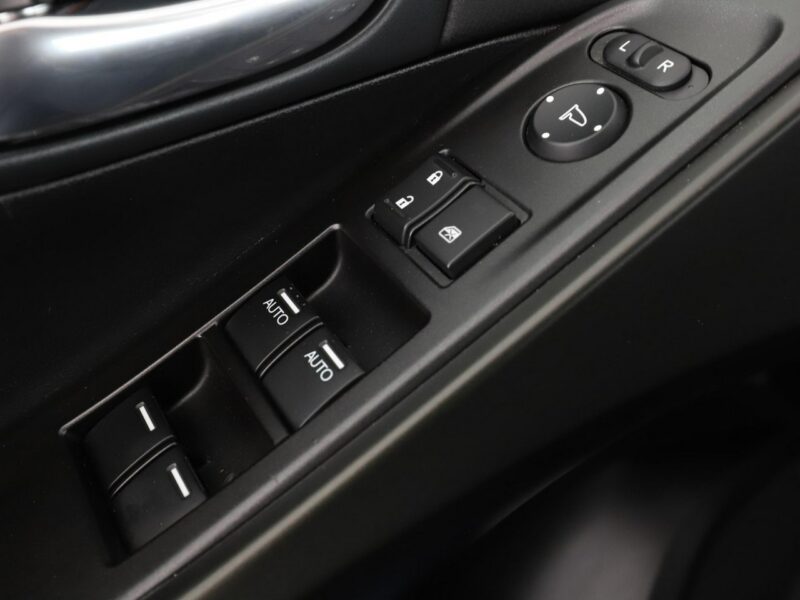Honda Civic klima auto kamera cofania grzane fotele ADAS IX (2011-)