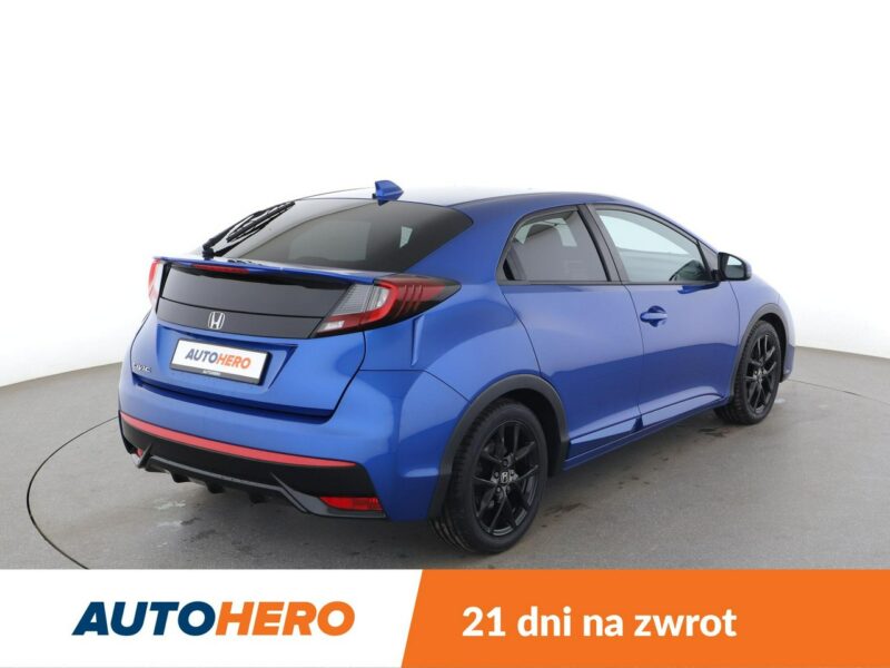 Honda Civic klima auto kamera cofania grzane fotele ADAS IX (2011-)