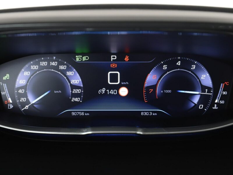 Peugeot 3008 Allure automat navi półskóra PDC FullLED tempomat II (2016-)