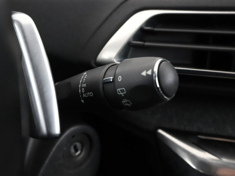Peugeot 3008 Allure automat navi półskóra PDC FullLED tempomat II (2016-)