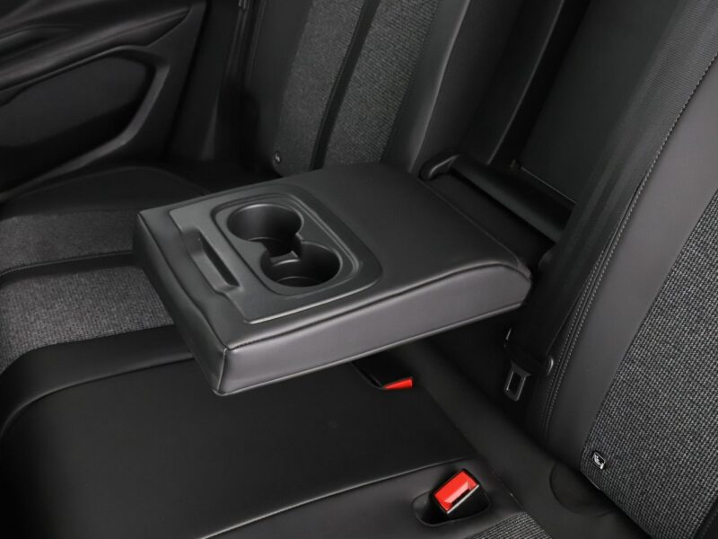 Peugeot 3008 Allure automat navi półskóra PDC FullLED tempomat II (2016-)