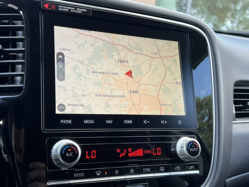 Mitsubishi Outlander 2.0 150KM 4WD CVT Instyle Plus 7os. Pierwszy wł. Skóra Panorama FV23 III (2012-)