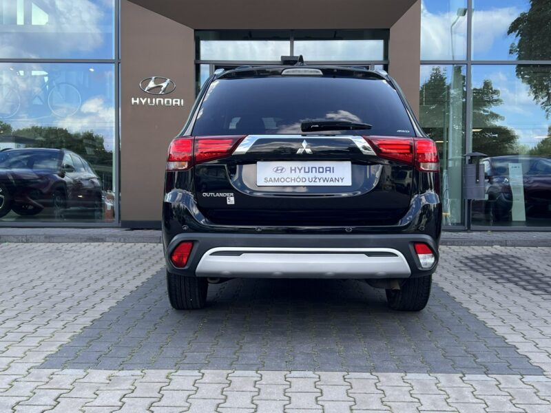 Mitsubishi Outlander 2.0 150KM 4WD CVT Instyle Plus 7os. Pierwszy wł. Skóra Panorama FV23 III (2012-)