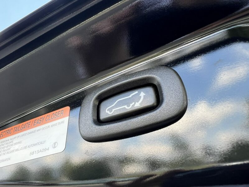 Mitsubishi Outlander 2.0 150KM 4WD CVT Instyle Plus 7os. Pierwszy wł. Skóra Panorama FV23 III (2012-)