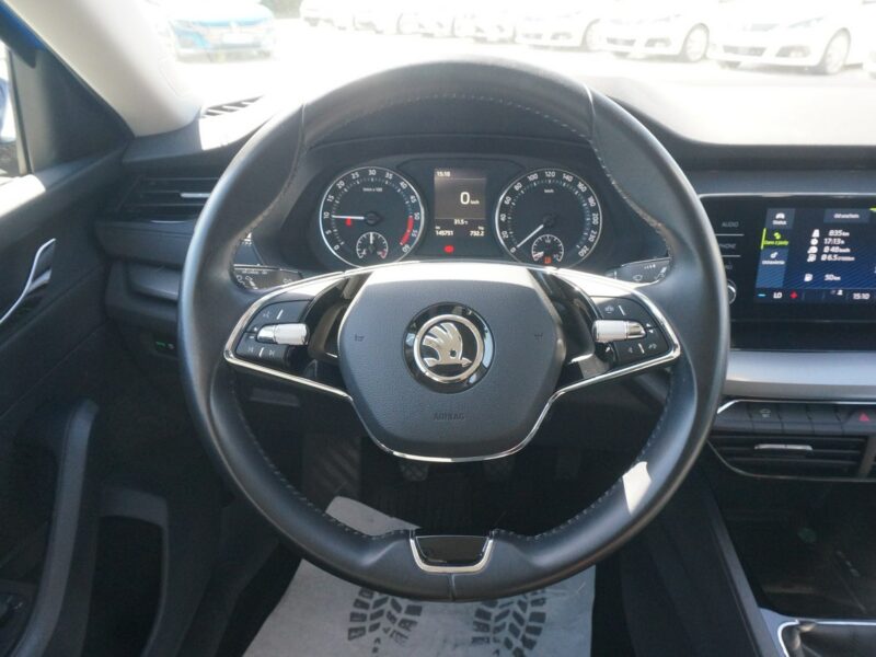 Škoda Octavia 2.0 TDI/115 KM Ambition Salon PL Fvat 23% PO7WP63 ## IV (2020-)