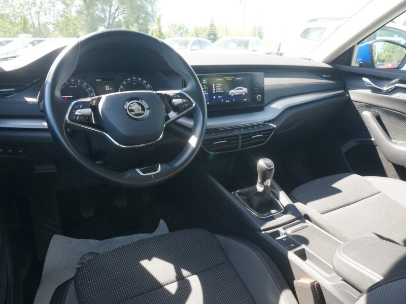 Škoda Octavia 2.0 TDI/115 KM Ambition Salon PL Fvat 23% PO7WP63 ## IV (2020-)