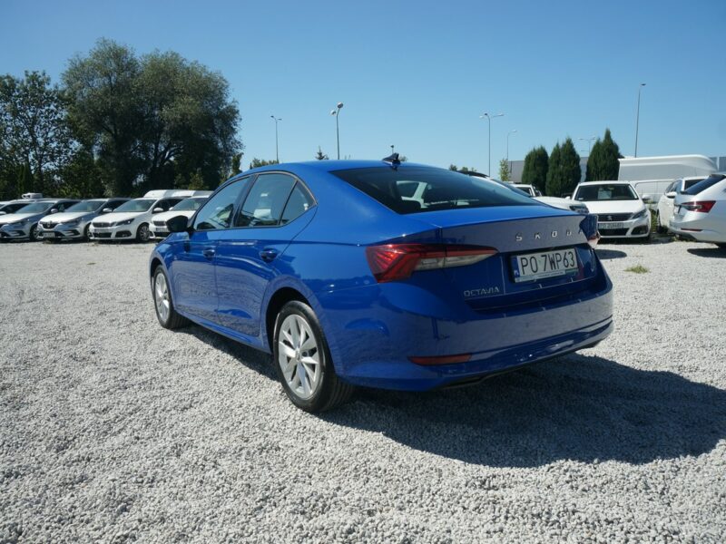 Škoda Octavia 2.0 TDI/115 KM Ambition Salon PL Fvat 23% PO7WP63 ## IV (2020-)