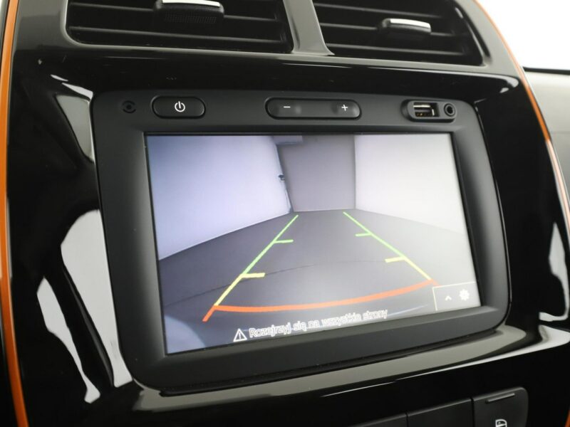 Dacia spring skóra navi LED kamera i czujniki parkowania