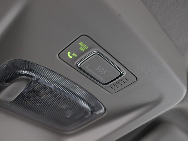 Dacia spring skóra navi LED kamera i czujniki parkowania