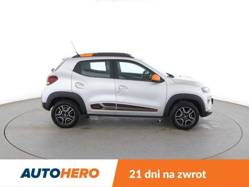 Dacia spring skóra navi LED kamera i czujniki parkowania