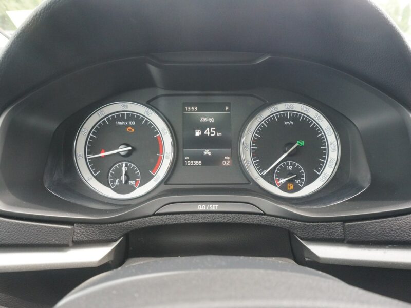 Škoda Karoq 1.5 TSI/150 KM Ambition DSG Salon PL Faktura Vat 23% WX0273E