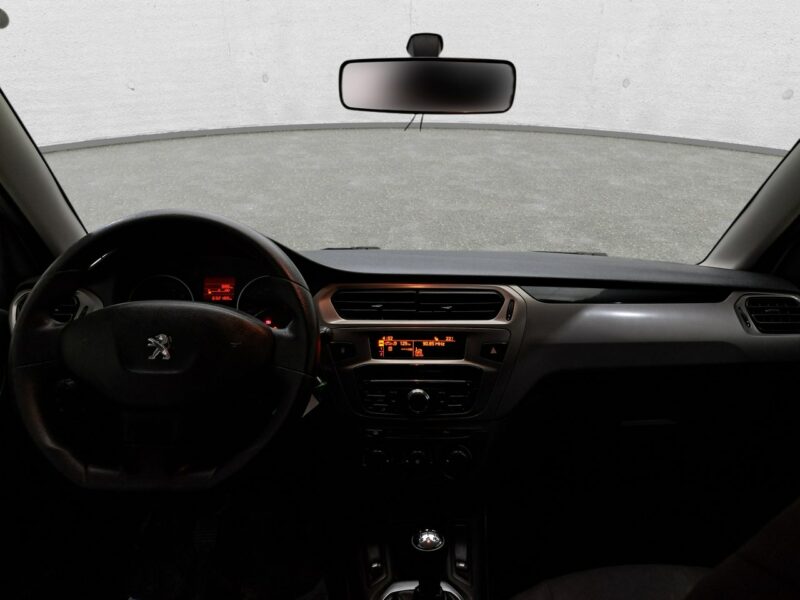 Peugeot 301