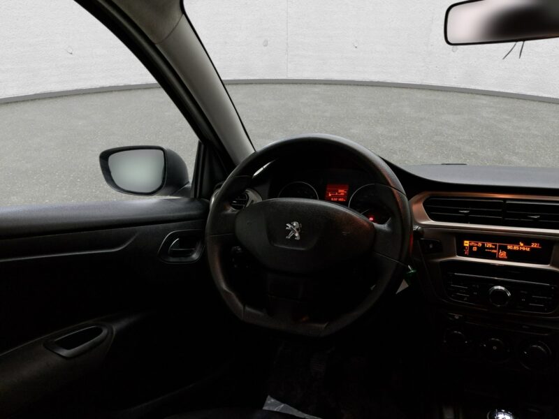Peugeot 301