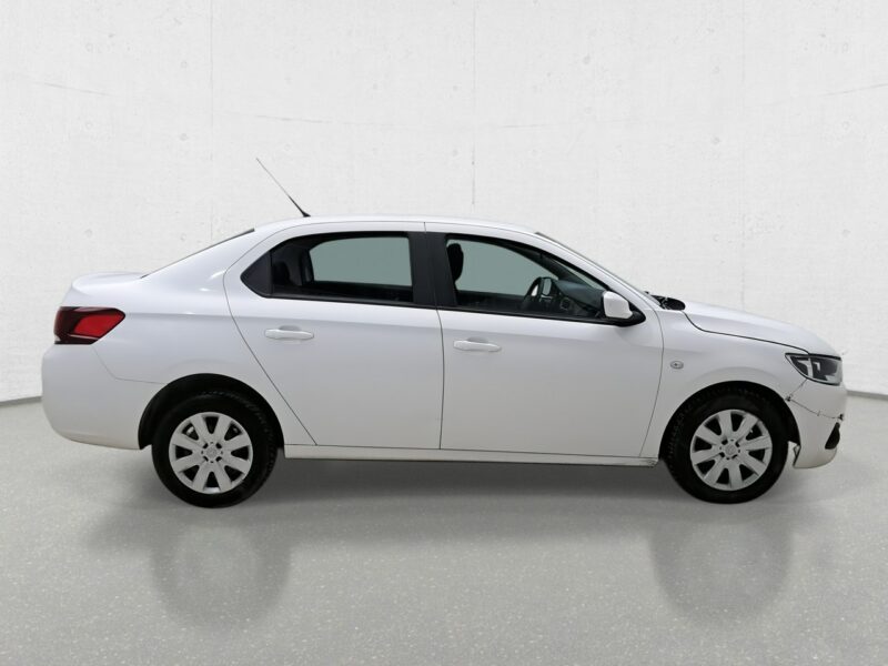 Peugeot 301