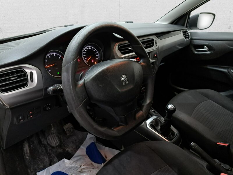Peugeot 301