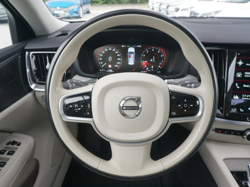 Volvo S60 B4 197 KM Inscription Salon PL Faktura Vat 23% DW4PM29 III (2018-)