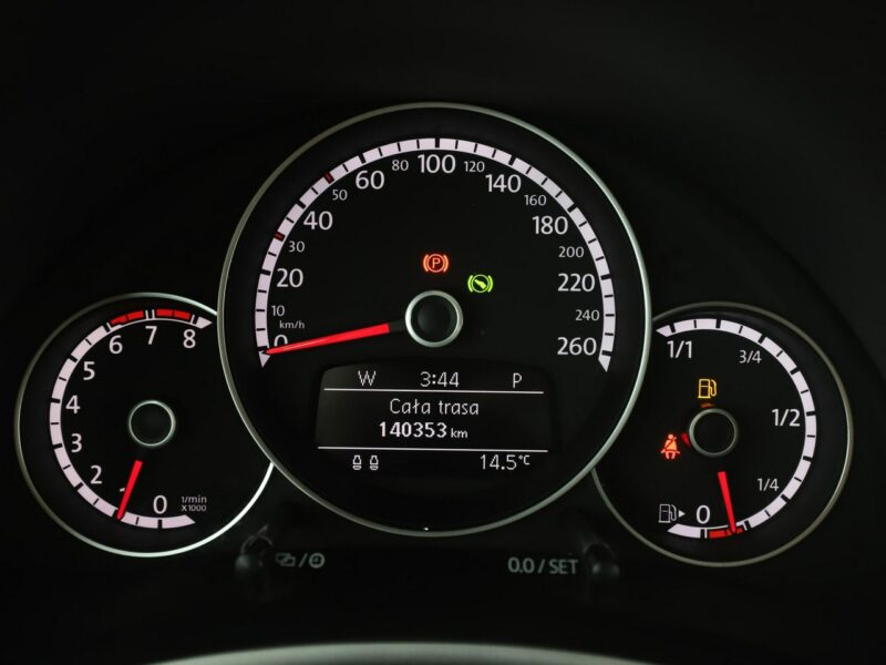 Volkswagen Beetle GRATIS! Pakiet Serwisowy o wartości 1000 zł!