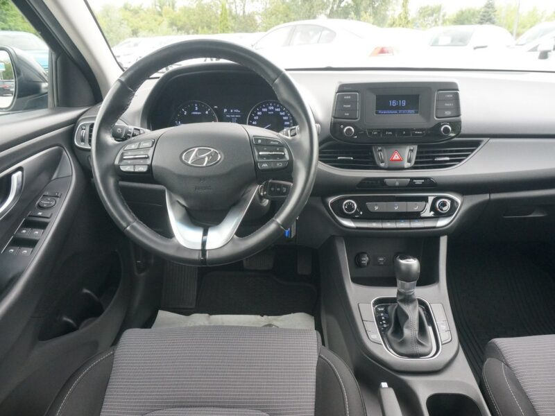 Hyundai i30 1.6D/115 KM Classic+ DCT Faktura Vat 23% Salon PL WI711LJ III (2017-)