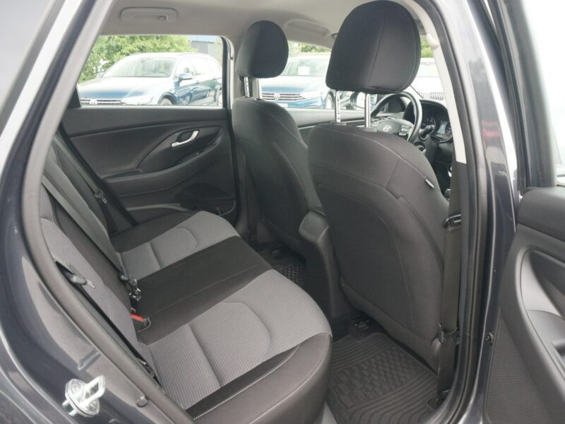 Hyundai i30 1.6D/115 KM Classic+ DCT Faktura Vat 23% Salon PL WI711LJ III (2017-)