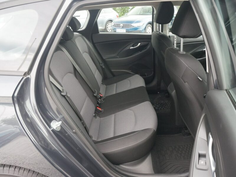 Hyundai i30 1.6D/115 KM Classic+ DCT Faktura Vat 23% Salon PL WI711LJ III (2017-)